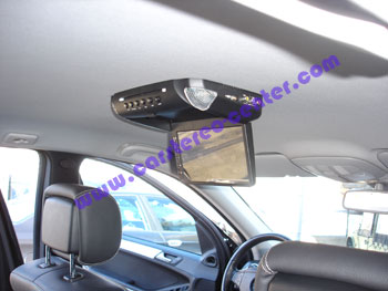 Installazione monitor a cielo RMT-90DVD su Mercedes ML